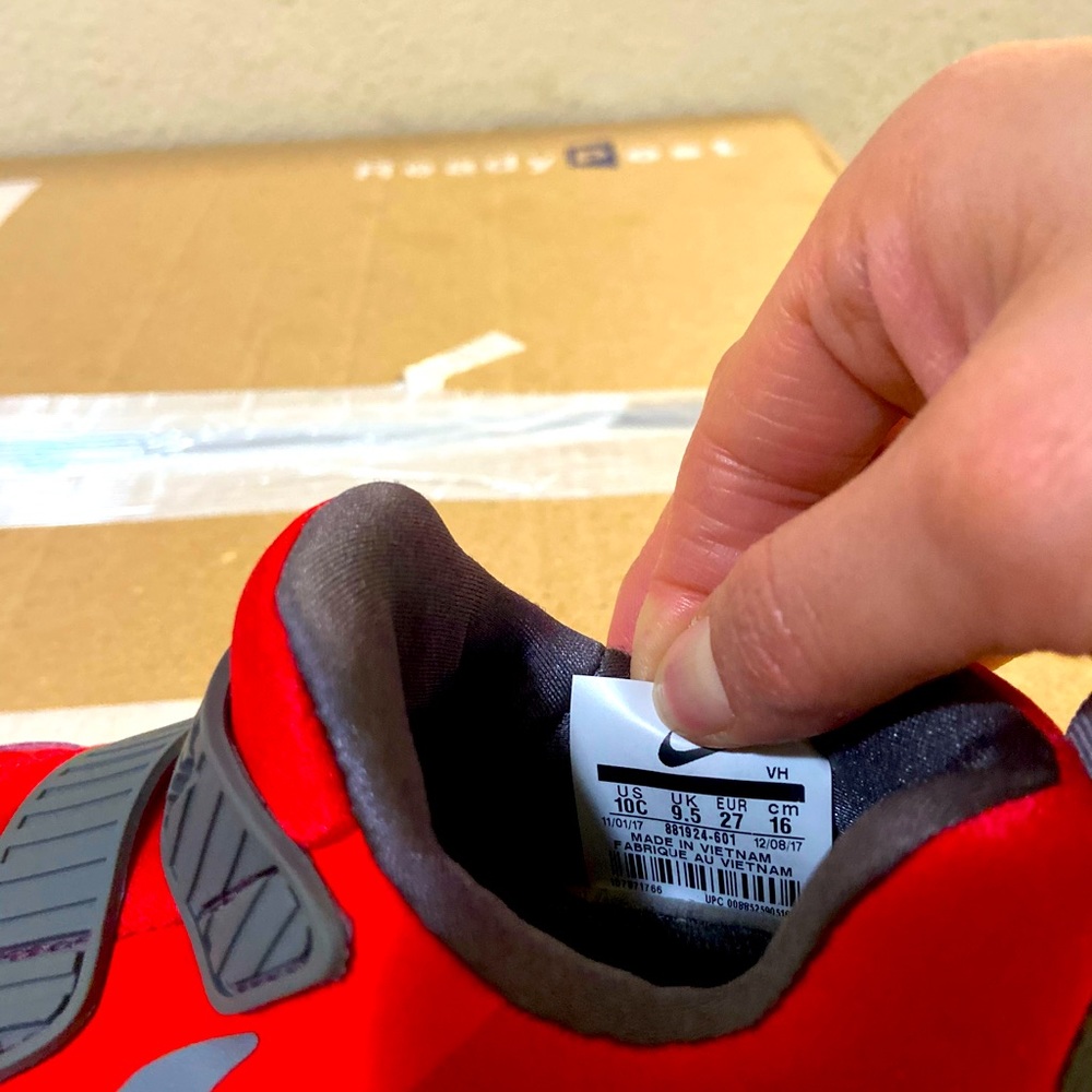 Boy shoes